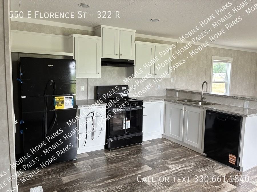 550 E Florence Ave #322R