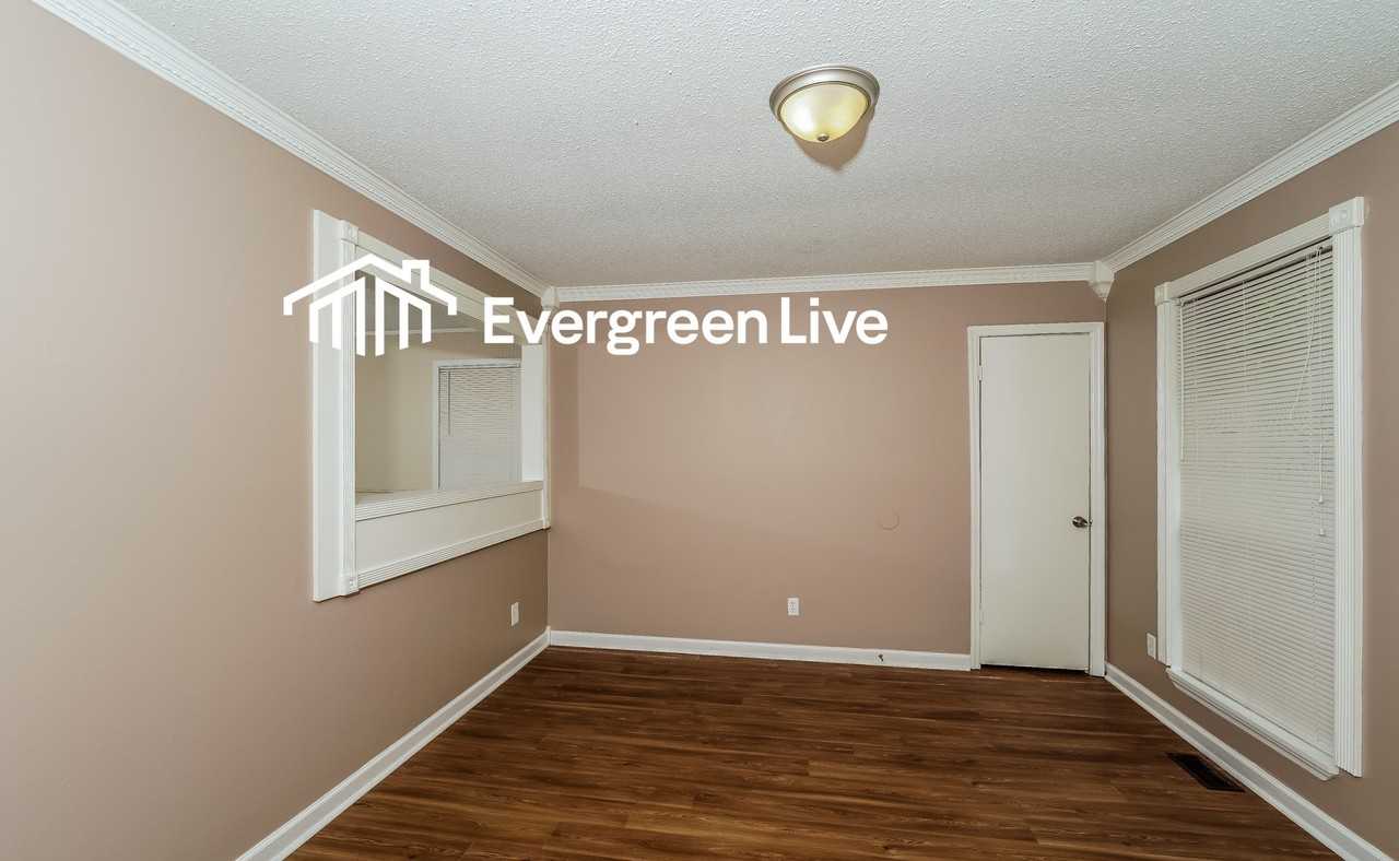 2120 Tall Oak Cir - Photo 3 of 14