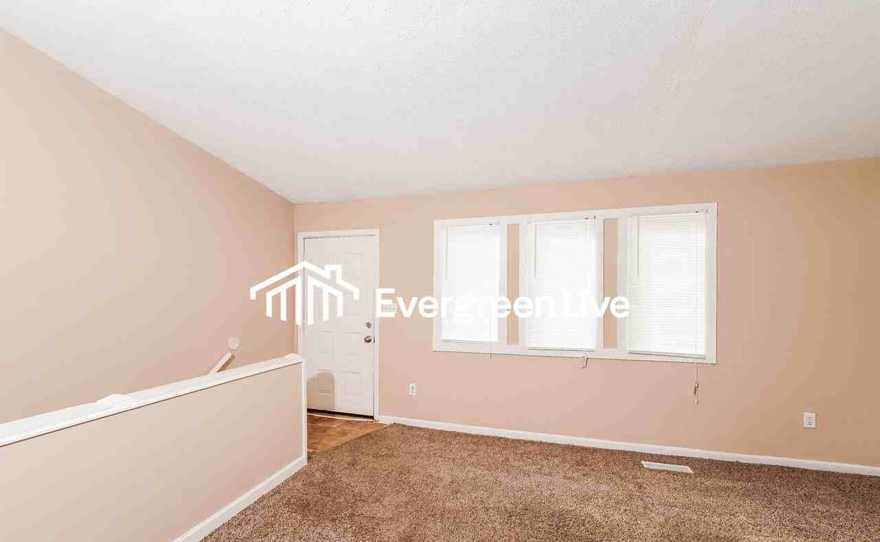 4691 Vintage Ln - Photo 4 of 14