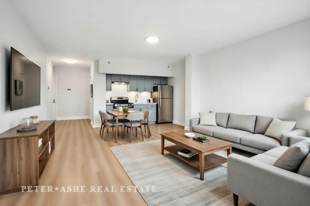 2205 3rd Ave #9E - Photo 4 of 15