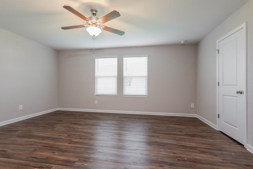 3775 Newbury Place Dr - Photo 5 of 15