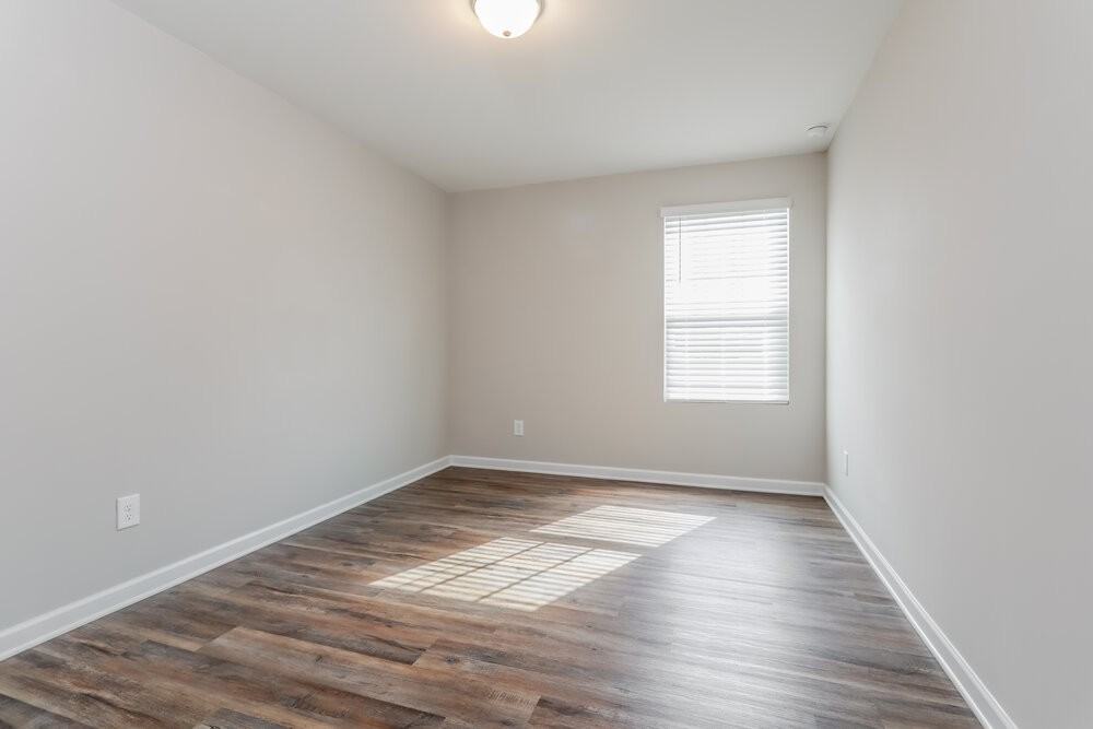 3775 Newbury Place Dr - Photo 7 of 15