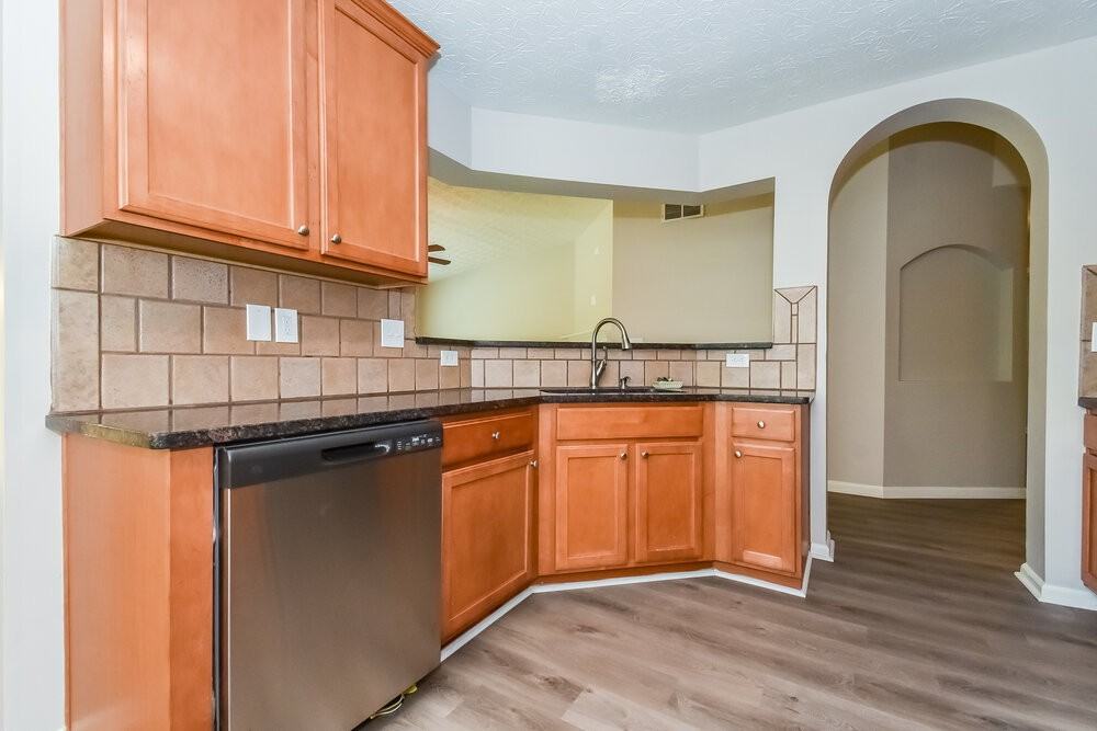 238 Silver Arrow Cir - Photo 6 of 16