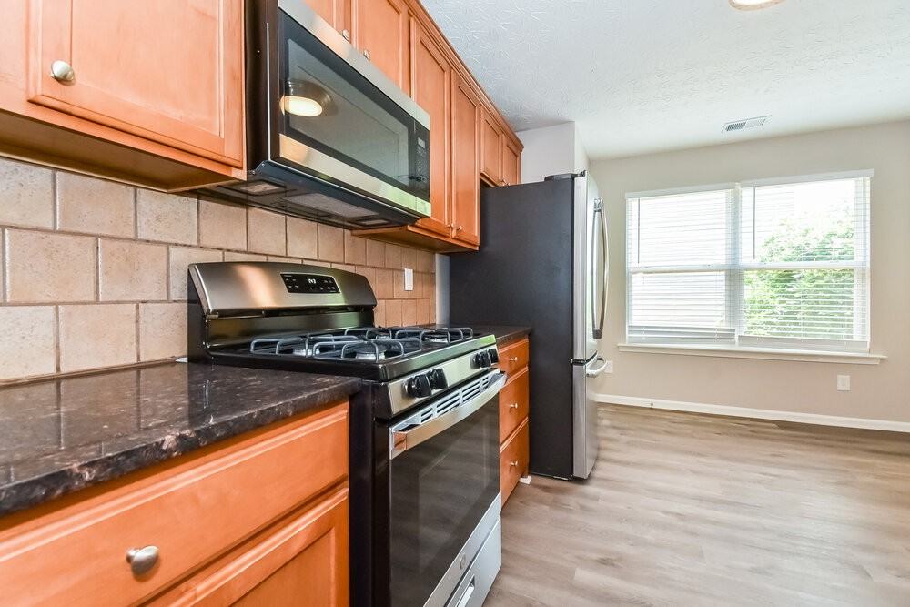 238 Silver Arrow Cir - Photo 7 of 16