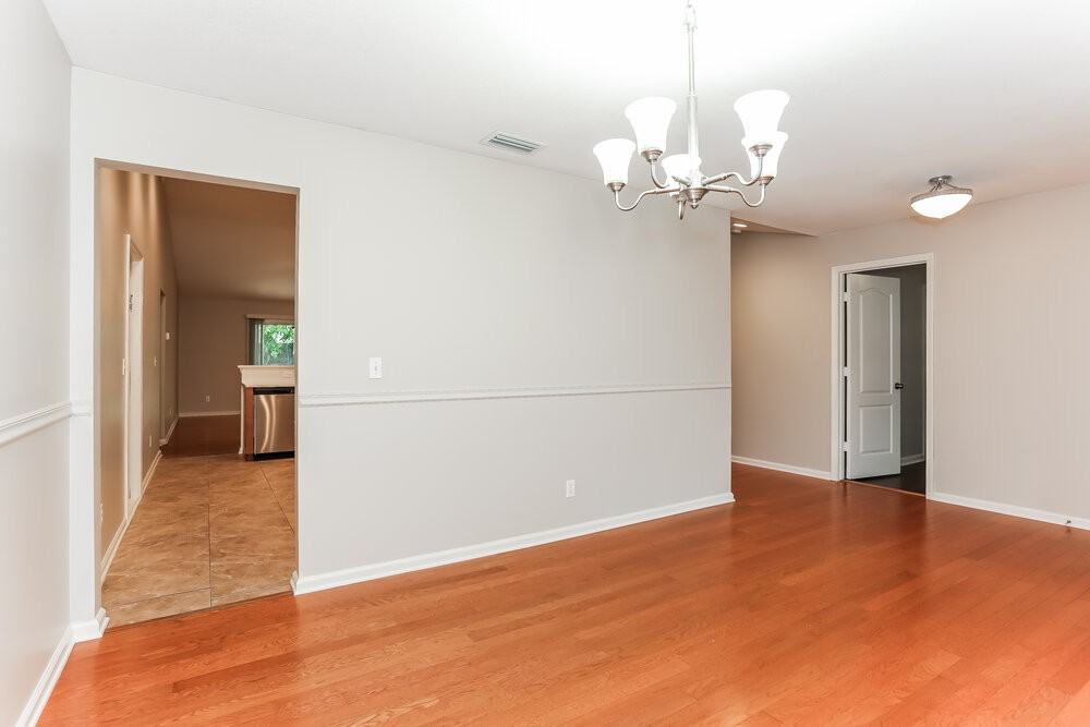 14090 Crestwick Dr W - Photo 3 of 16