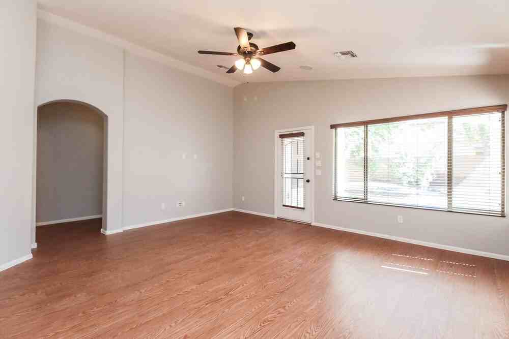 38141 N Rusty Ln - Photo 3 of 15