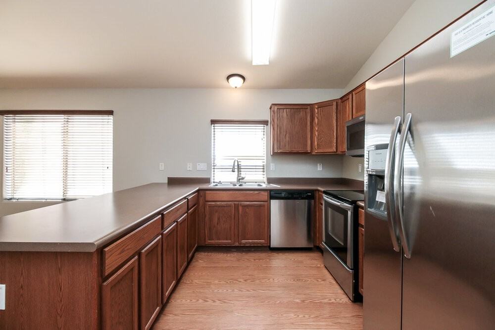 38141 N Rusty Ln - Photo 6 of 15