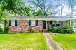 featured image of 201 Opal Ave