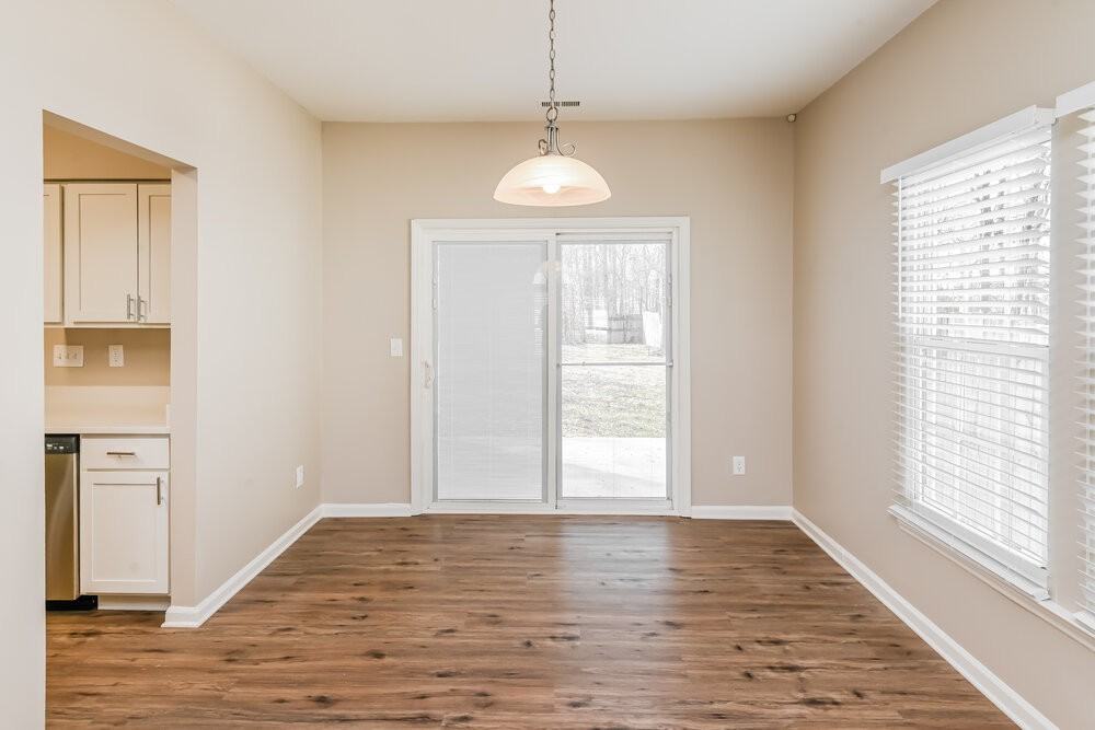 2117 David Earl Dr - Photo 6 of 16