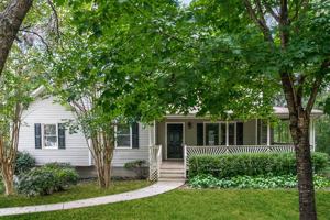 featured image of 18 Black Water Dr