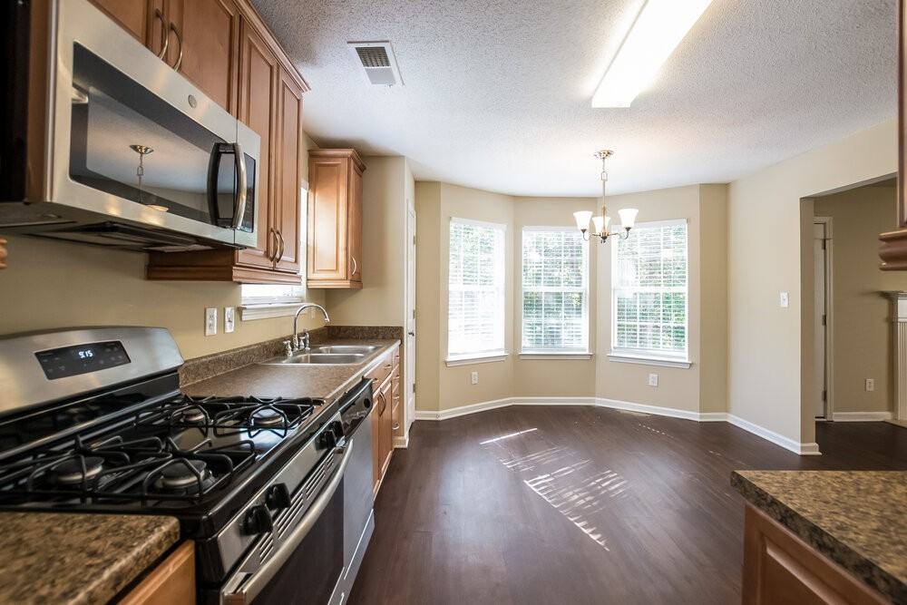 4415 Pipestone Pl - Photo 7 of 17