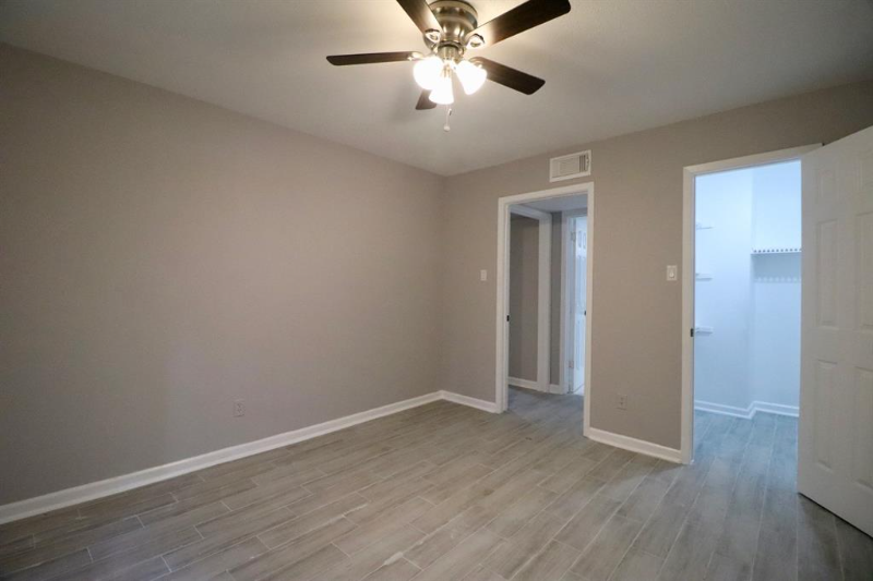 5929 Queensloch Dr #235 - Photo 4 of 12