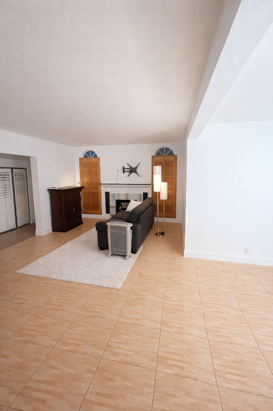 629 Selkirk St - Photo 4 of 11