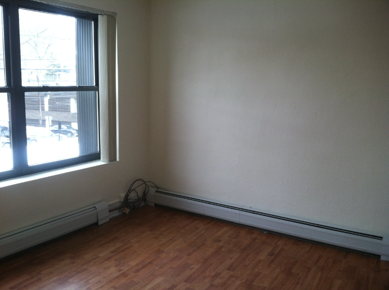 495 Main St #BR - Photo 4 of 8