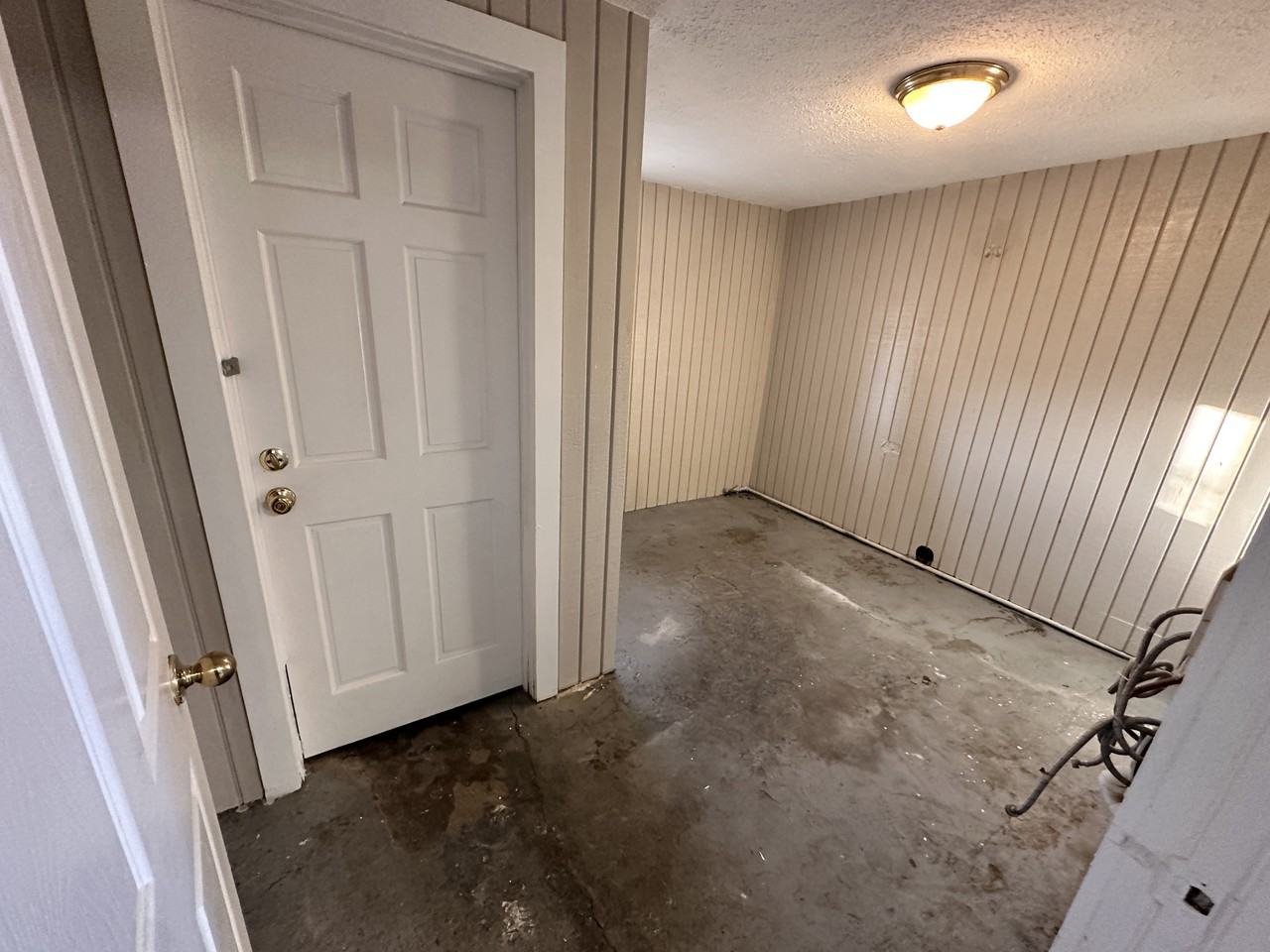 110 N Grant Ave #110 - Photo 3 of 25