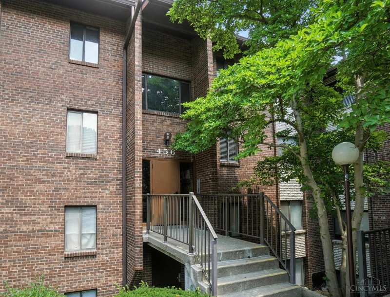 456 Grand Ave #2 - Photo 2 of 13