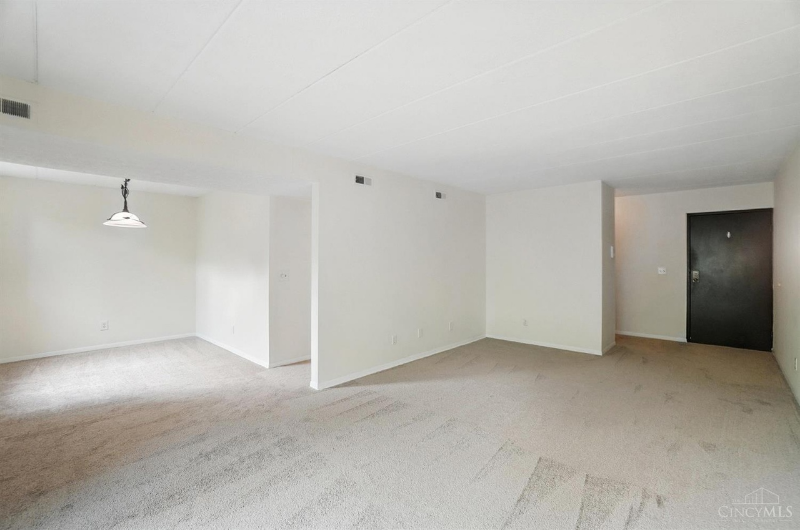 456 Grand Ave #2 - Photo 4 of 13