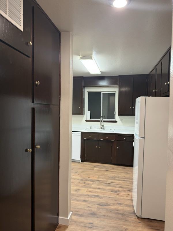 319 Jullien Dr - Photo 2 of 14