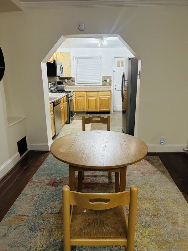 107 N Port St - Photo 4 of 15