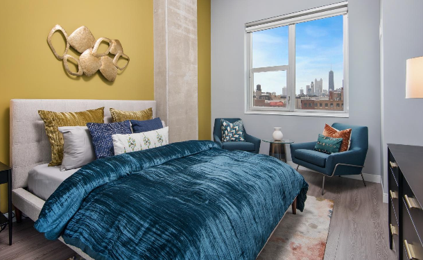 700 N Morgan St - Photo 3 of 15