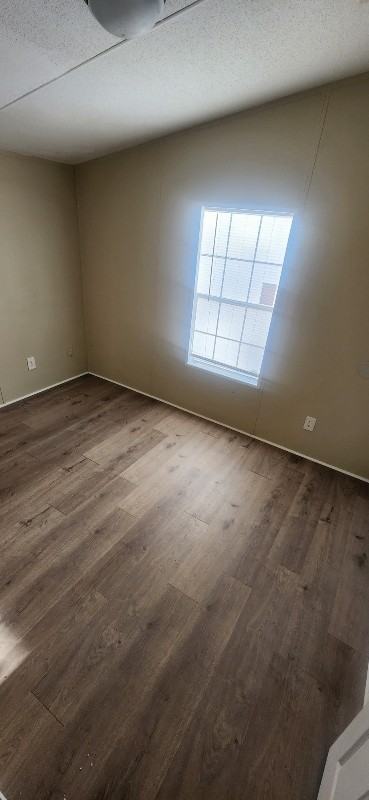 7915 103rd St #105 - Photo 7 of 9