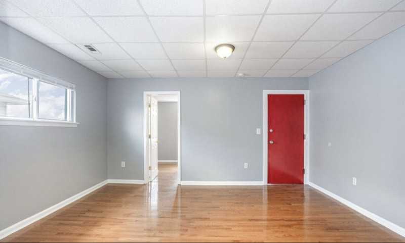 4002 Oakford Ave #D - Photo 4 of 21