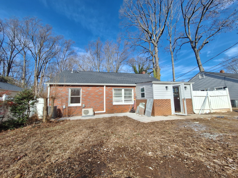 3811 Walker Ave - Photo 2 of 18