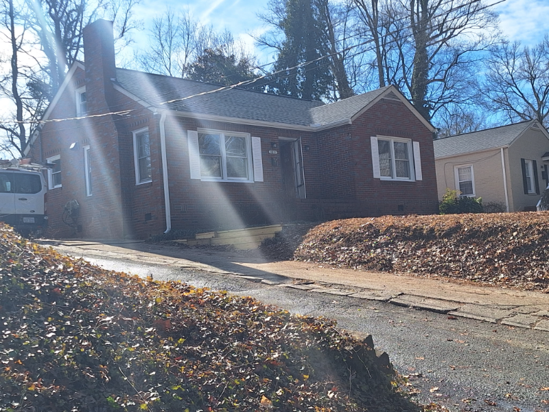 3811 Walker Ave - Photo 3 of 18