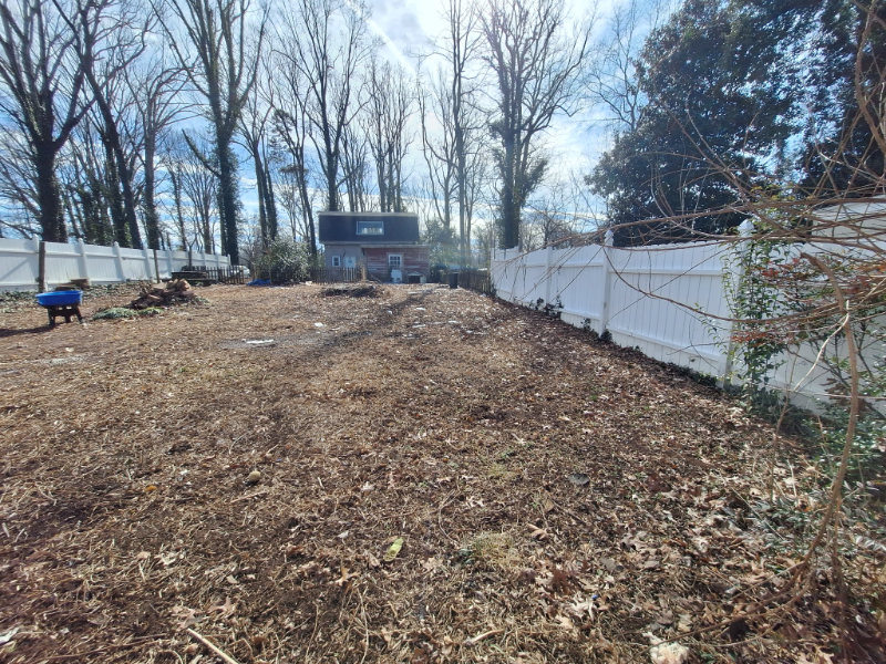 3811 Walker Ave - Photo 4 of 18