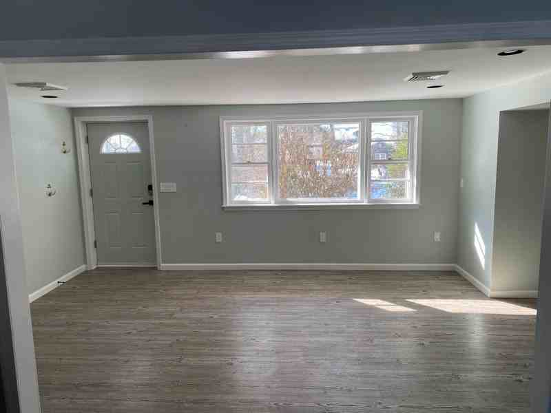 60 Elk Ln - Photo 2 of 14