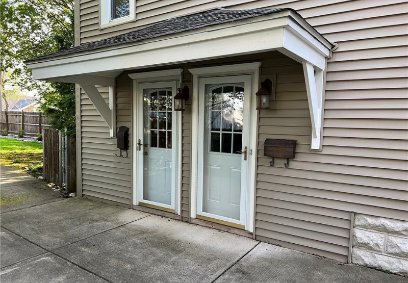 151 Eagle St #1 - Photo 2 of 17