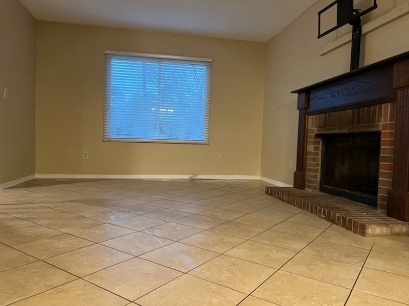 11325 Bramshill Dr - Photo 3 of 17