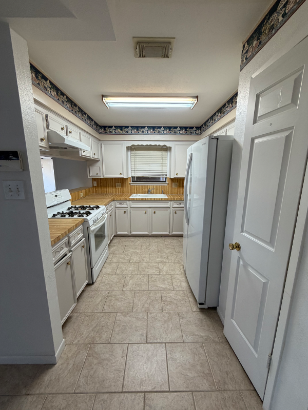 18742 Clover Glen Ln - Photo 2 of 16