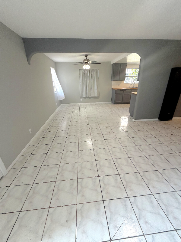 1503 W Adams Blvd - Photo 6 of 30