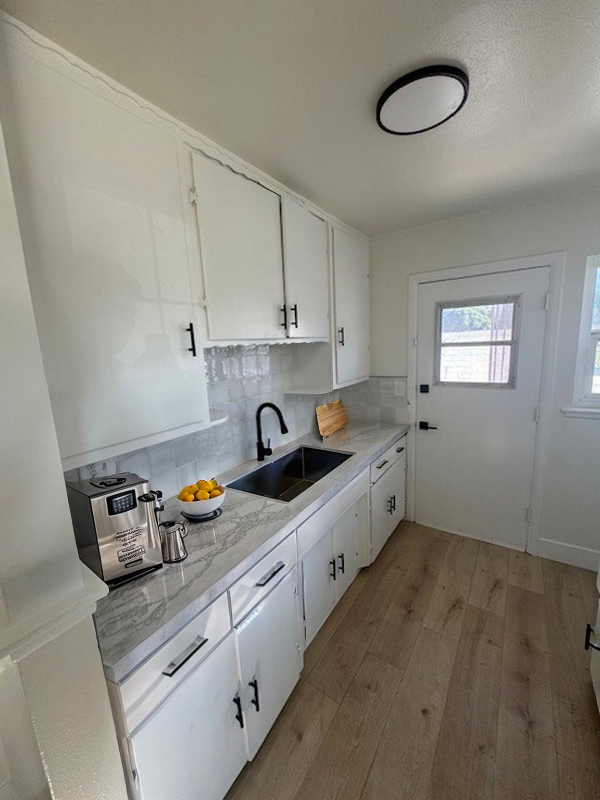 9671 Maureen Dr #C - Photo 3 of 9