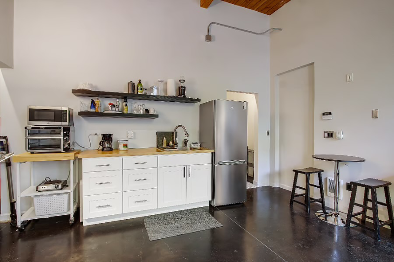 1812 19th Ave #106 - Photo 4 of 10