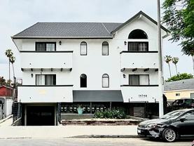 14746 Delano St #3 - Photo 1 of 1