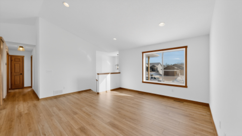 6237 Cody Pl Nw - Photo 7 of 19