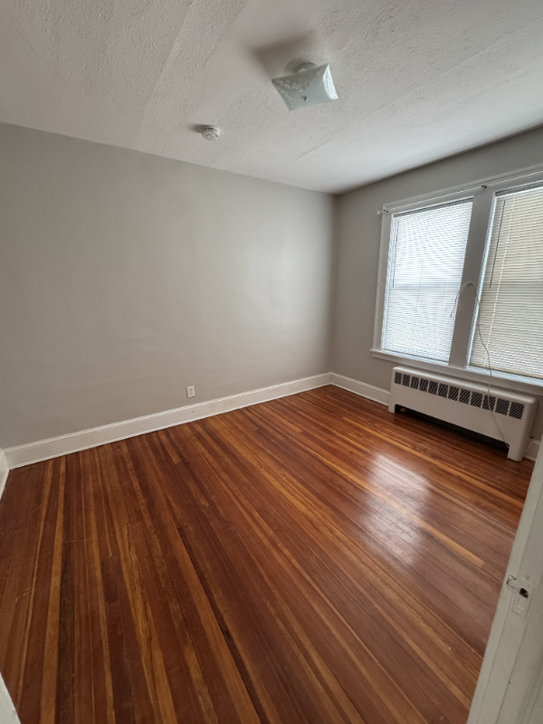 15 Dover St - Photo 5 of 7