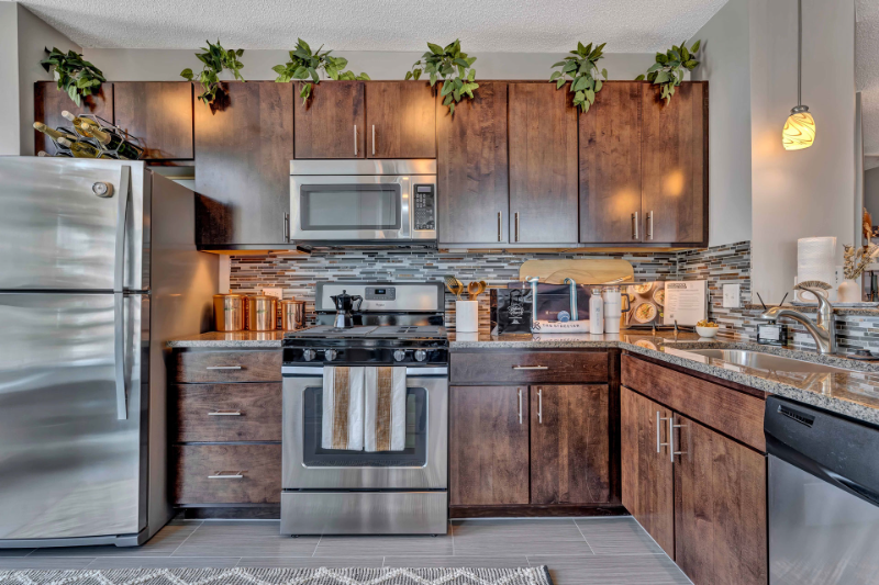 313 E Ohio St - Photo 6 of 20