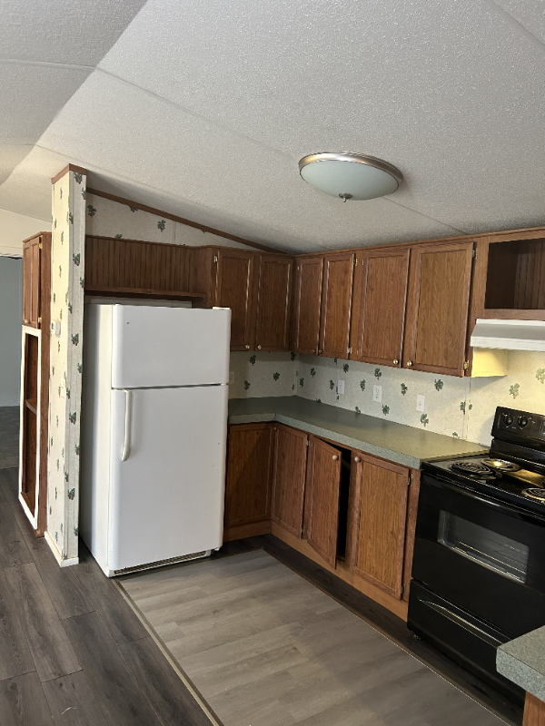 380 Private Rd #380 - Photo 6 of 20