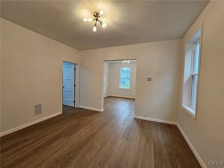 923 Rutger St #1 - Photo 6 of 11