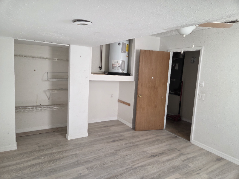 12841 Kellywood Cir - Photo 3 of 10