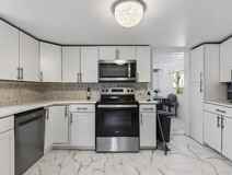 307 E Oak St #D - Photo 1 of 1