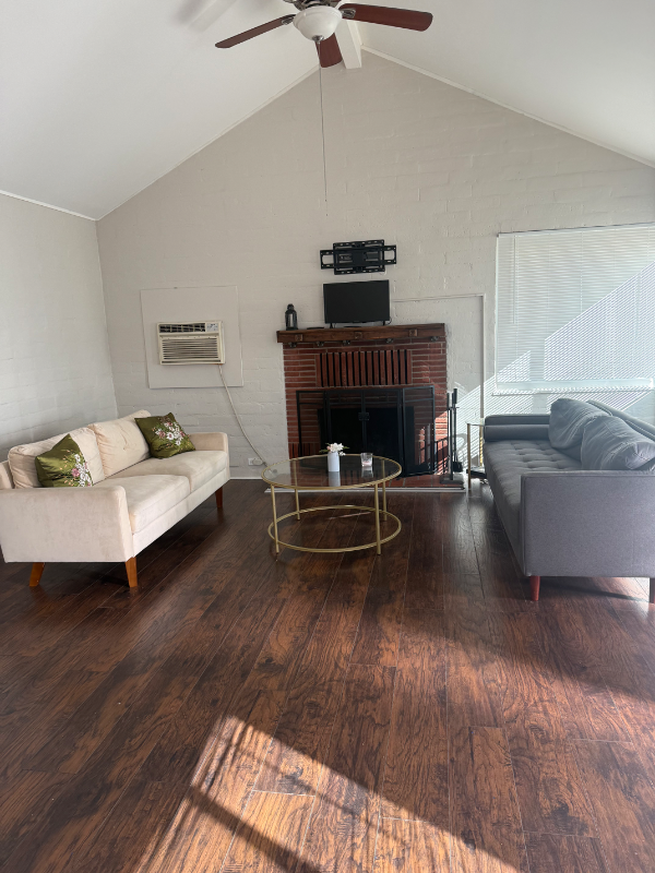 445 1/2 E Alisal Way - Photo 2 of 17