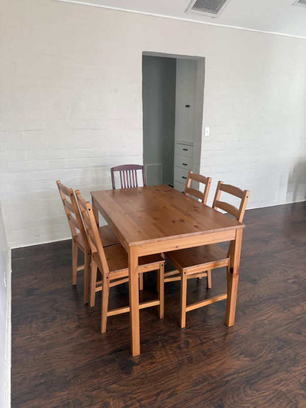 445 1/2 E Alisal Way - Photo 4 of 17