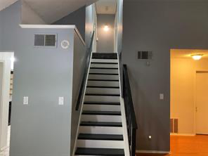 2505 Craig Ln - Photo 3 of 10