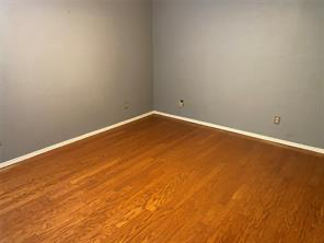 2505 Craig Ln - Photo 6 of 10