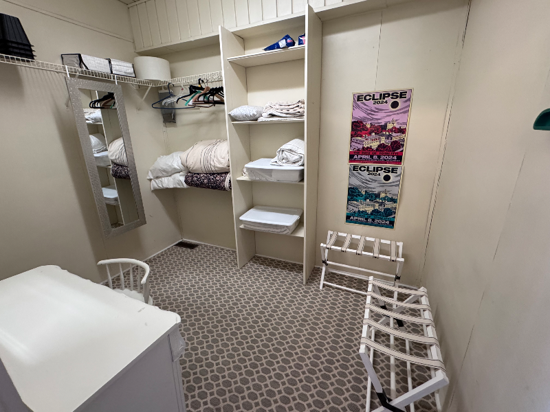 205 Reid St - Photo 5 of 18