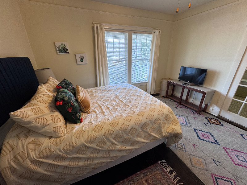 205 Reid St - Photo 6 of 18